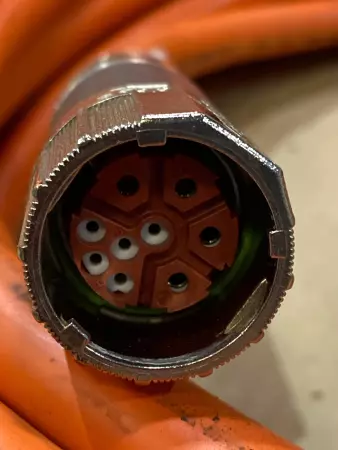 Allen-Bradley 2090-CSBM1DF-18AA30 SER.B Single Motor Cable 40Ft 