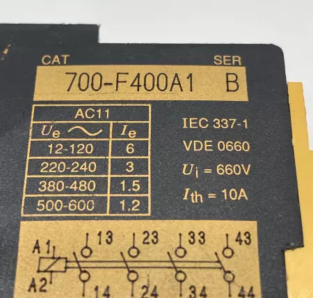 Allen-Bradley 700-F400A1 SER.B Contactor W/195-FA22 Auxiliary 