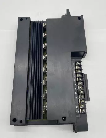 Cincinnati Milacron 3-531-3839A REV.C AC Output Module 120VAC 1.5Amp 