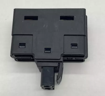 Allen-Bradley PN-140582 Terminal Connector Block 