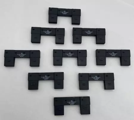 Allen-Bradley PN-140586 Servo Drive Busbar Connectors Lot of 9