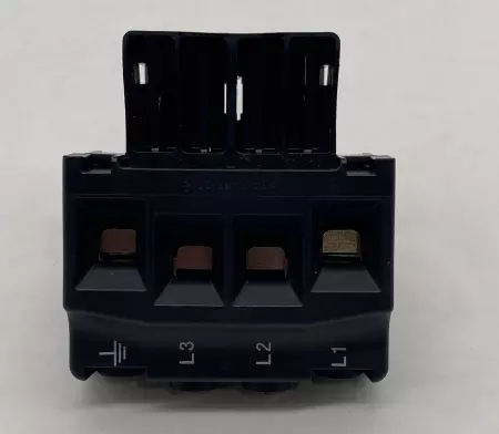 Allen-Bradley PN-140590 3-Pole Terminal Connector Block 