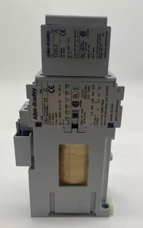 Allen-Bradley 100-C23Z*10 SER.C Contactor 600VAC 30Amp W/100-F Aux. Contact 