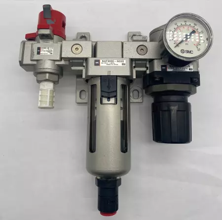 SMC NAF3000-N03D Valve Assembly W/Regulator and Filter 