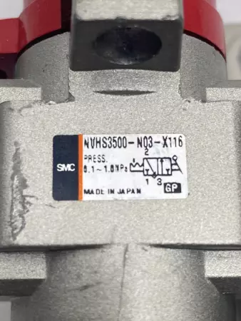 SMC NAF3000-N03D Valve Assembly W/Regulator and Filter 
