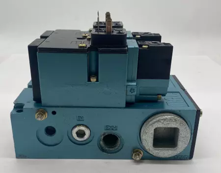 MAC 82A-AB-000-TM-DDFJ-1DA Double Solenoid Valve Assy W/Manifold Block 