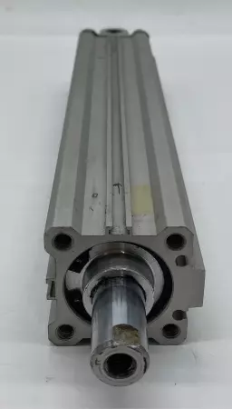 SMC CDQ2D32-200DC Pneumatic Cylinder, 32mm Bore 200mm Stroke 