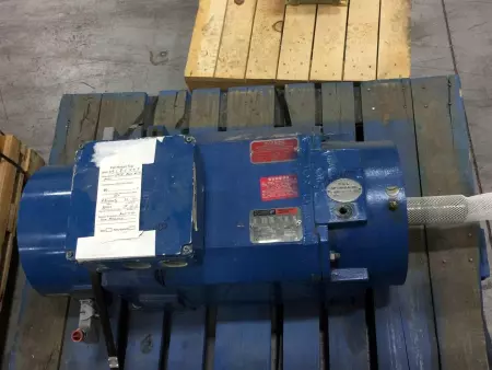 Reliance Electric 01KLZ27552-HB RPM AC™ Motor, 35kW Frame IC416 