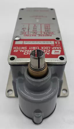 Namco Controls EA70056000 Snap-Lock Limit Switch 