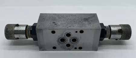 Parker FM2 20LZ Flow Control Valve Assy 