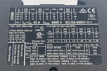 Eaton DIL M32-10 XTCE032C10 Contactor 24VDC Coil W/ Auxiliary Contact 