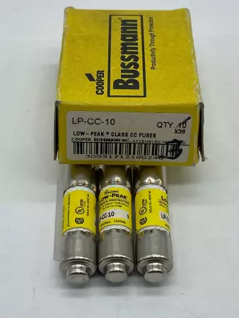 Bussmann LP-CC-10 Low-Peak Delay Fuses, 600VAC 150VDC 10Amp, Class CC Lot of 3