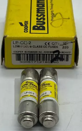 Bussmann LP-CC-2 Low-Peak Delay Fuses, 600VAC 300VDC 2Amp, Class CC Lot of 2