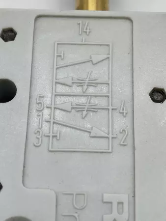 Rexroth PW 67697-5 Pneumatic Directional Valve 