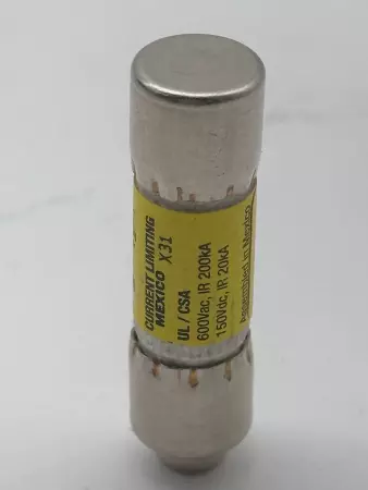 Bussmann LP-CC-8 Low-Peak Time Delay Fuse, 600VAC 150VDC 8Amp, Class CC 