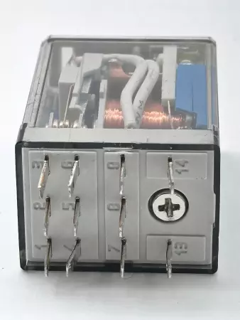 Finder 55.33.9.024.0090 Plug-In Relay 24VDC Coil 10Amp 