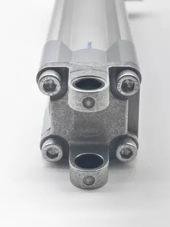 Festo DSBC-32-100-C-PPVA Pneumatic Cylinder, Bore 32mm Stroke 100mm 