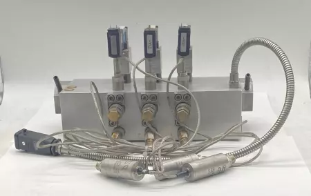 Nordson 7148333 Hot Melt Distributor W/3-Valves 