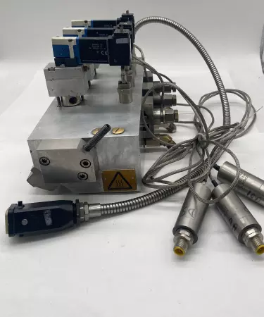 Nordson 7148333 Hot Melt Distributor W/3-Valves 