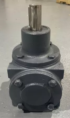 Hub City 0221-15228 Right Angle Gear Box, Ratio 1:1 