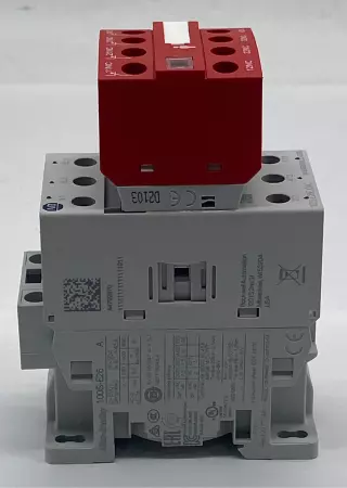 Allen-Bradley 100S-E26EJ04C Safety Contactor, 600V 45A 24VDC Coil 