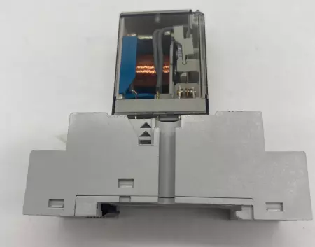 Allen-Bradley 700-HC24Z24 Miniature Relay 