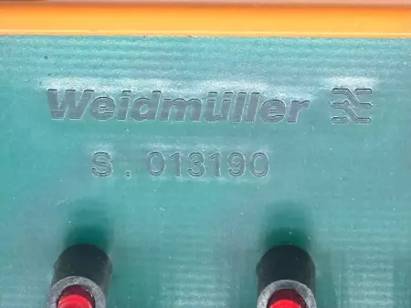 Weidmüller 29D-98223523-C Relay Terminal Block W/8 Relays 6A 