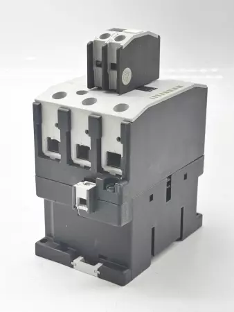 Moeller DIL2AM Contactor 600V 90Amp W/11DILM Auxiliary Contact 