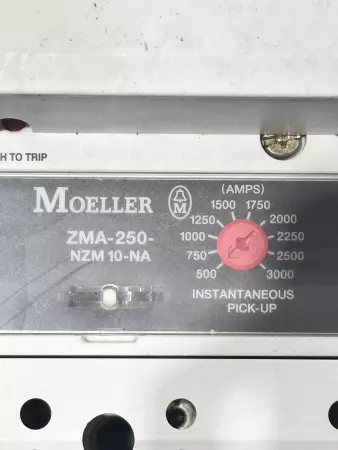 Moeller NZM 10-400N-NA Disconnect Switch 600VAC 400A, Handle Operated 