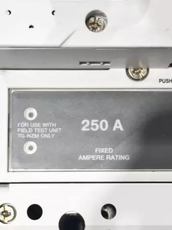 Moeller NZM 10-400N-NA Disconnect Switch 600VAC 400A, Handle Operated 