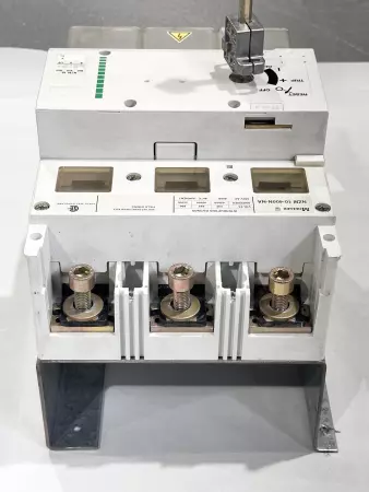 Moeller NZM 10-400N-NA Disconnect Switch 600VAC 400A, Handle Operated 