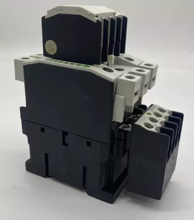 Moeller DIL1MK-10 Motor Starter Contactor W/VS2DIL Capacitive Coil 240AC/DC 