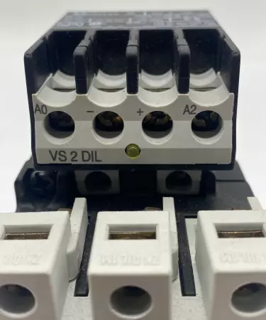 Moeller DIL1MK-10 Motor Starter Contactor W/VS2DIL Capacitive Coil 240AC/DC 