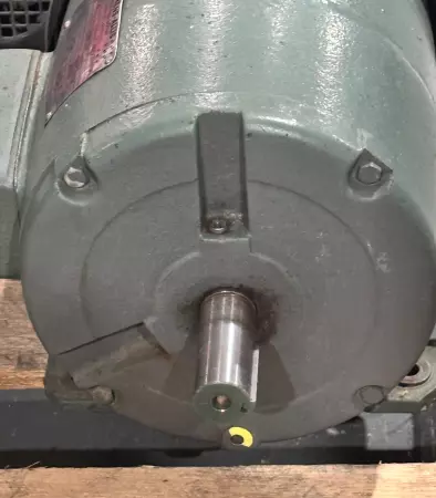 Siemens-Allis 51-303-680 AC Induction Motor, 5HP Frame 184T 