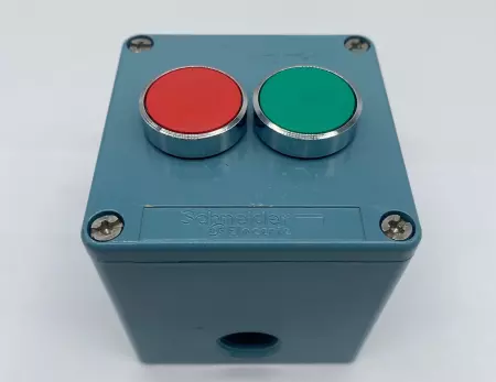 Schneider Electric S12482 On/Off Pushbuttons Control Box 