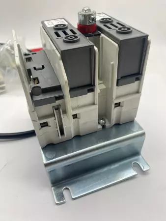 ABB OS30FAJ12 Disconnect Switch 600VAC 30A, Cable/Handle Operated 