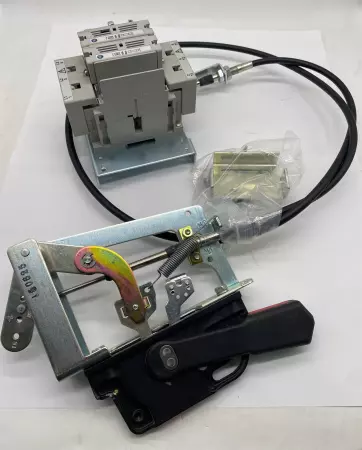 Allen-Bradley 194R-J30-1753 Disconnect Switch 600VAC 30A, Cable/Handle Operated 