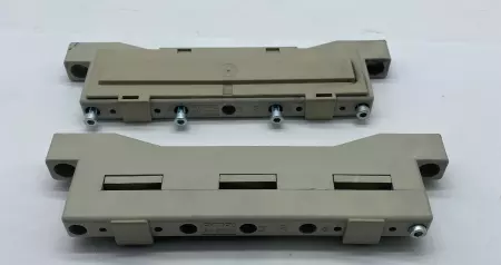 Rittal SV3000 Bus Bar Holder Lot of 2