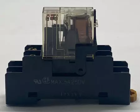 Omron G2R-2-SND Relay 250VAC 5Amp 24VDC Coil W/M3X16 Socket 