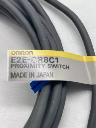 Omron E2E-CR8C1 Proximity Switch Sensor 