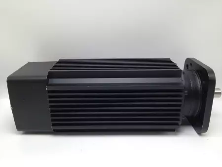 Allen-Bradley 1326AS-B460F-21 SER.A AC Servo Motor 2.8kW 