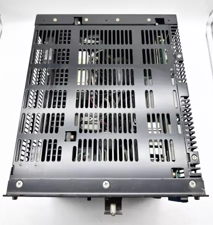Yaskawa CACR-SR30BC1AFY244 Servopack® Servo Driver 3kW 