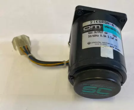 Oriental Motor 2IK6RGN-A Speed Control Motor, 4-Pole 0.3 Amp 