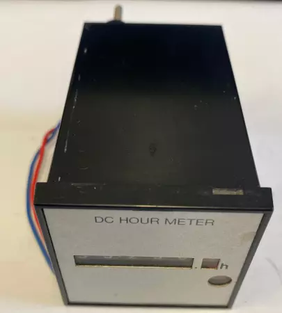 Nais-Matsushita TH704S DC-Powered Hour Meter, 24VDC 