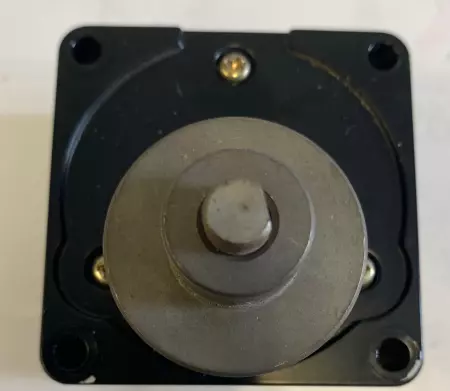 Yaskawa Sertec 6RH-DZ7.5R039 Gear Head, Ratio 7.5:1 