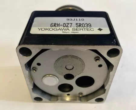 Yaskawa Sertec 6RH-DZ7.5R039 Gear Head, Ratio 7.5:1 