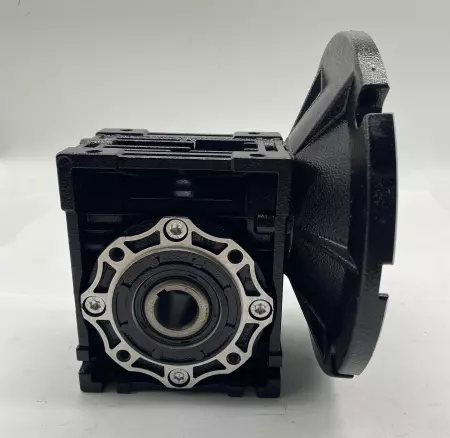 Dorner 32M020ES Motovario® Gearbox, Ratio 20:1 
