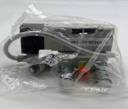 SMC SV2100-5W1U Solenoid Valve Assembly 