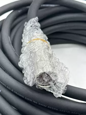 Allen-Bradley 2090-XXNPMF-16S15 SER.A Power And Feedback Cable, 15M 