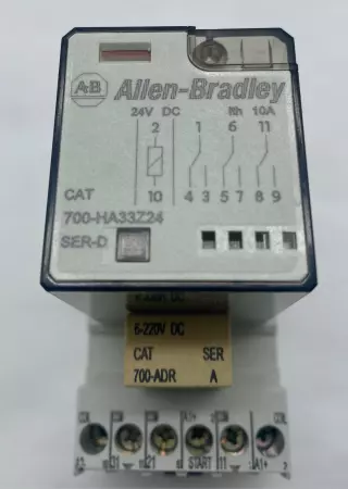 Allen-Bradley 700-HA33Z24 SER.D Tube Base Relay, 24VDC 10A W/ 700-HN205 Socket 